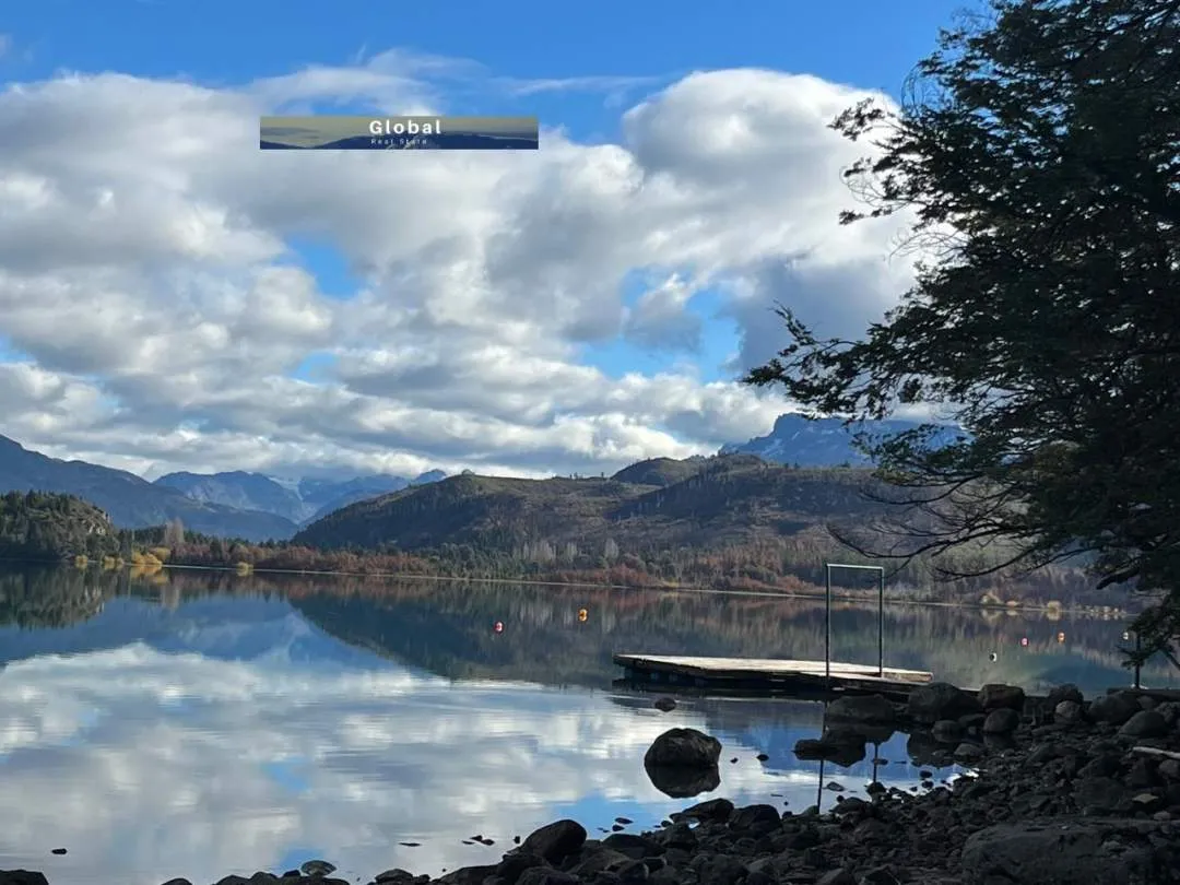FABULOSA CABAÑA EN BARRIO CERRADO, COSTA LAGO CHOLILA, CHUBUT PATAGONIA ARGENTINA