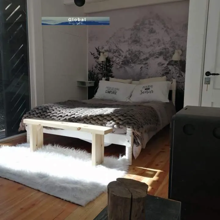 FABULOSA CABAÑA EN BARRIO CERRADO, COSTA LAGO CHOLILA, CHUBUT PATAGONIA ARGENTINA