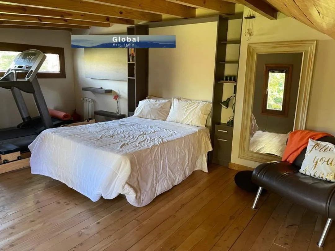 CASA VILLA LA ANGOSTURA, NEUQUÉN PATAGONIA ARGENTINA