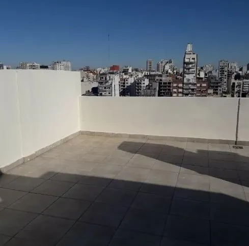 Moambiente Con Patio Interno Y Cochera