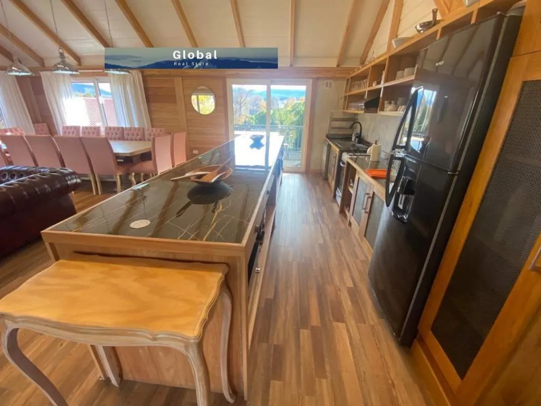 ALQ TEMP CASA PARA 19 PAX SAN MARTÍN DE LOS ANDES, PATAGONIA ARGENTINA