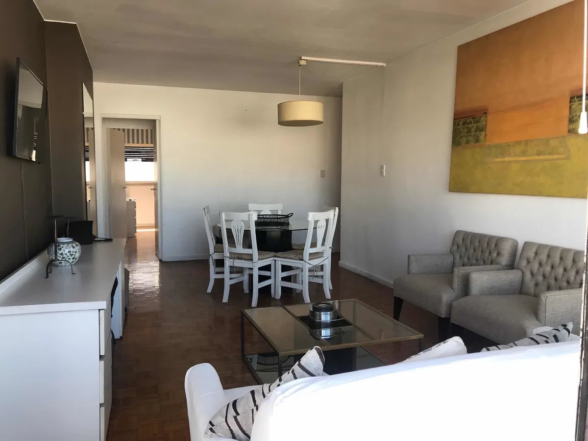 Departamento En Barrio Norte