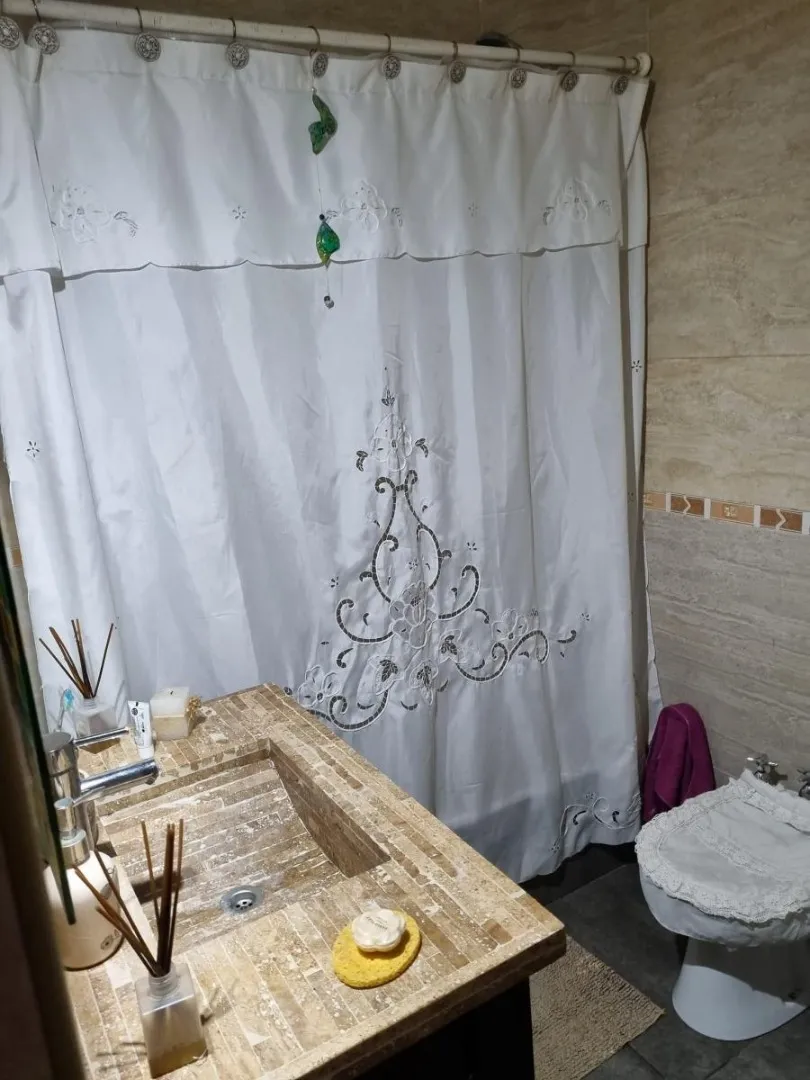 Tres Ambientes Con Patio