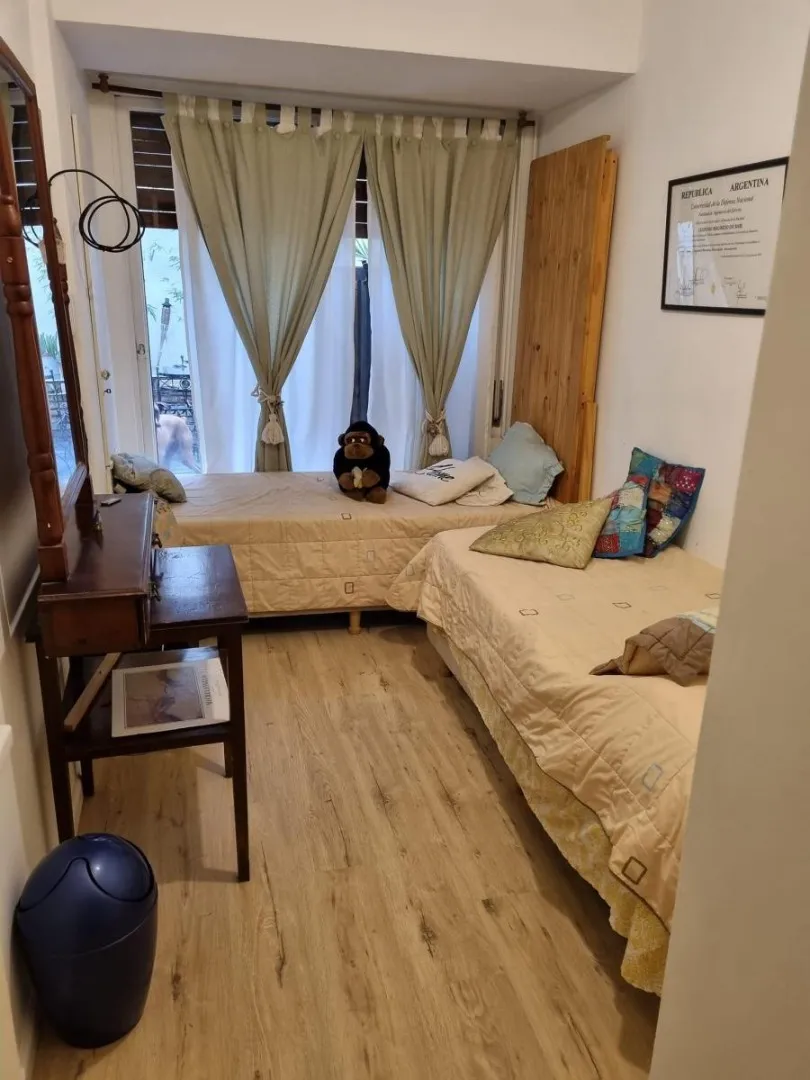 Tres Ambientes Con Patio