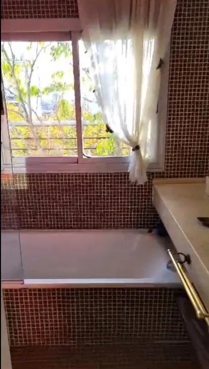 Tres Ambientes Con Balcón Terraza