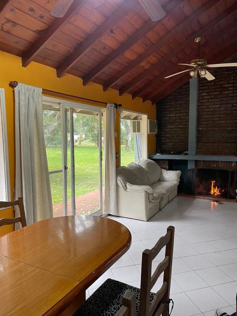 Casa En Venta En Moron En Country Club El Potrero