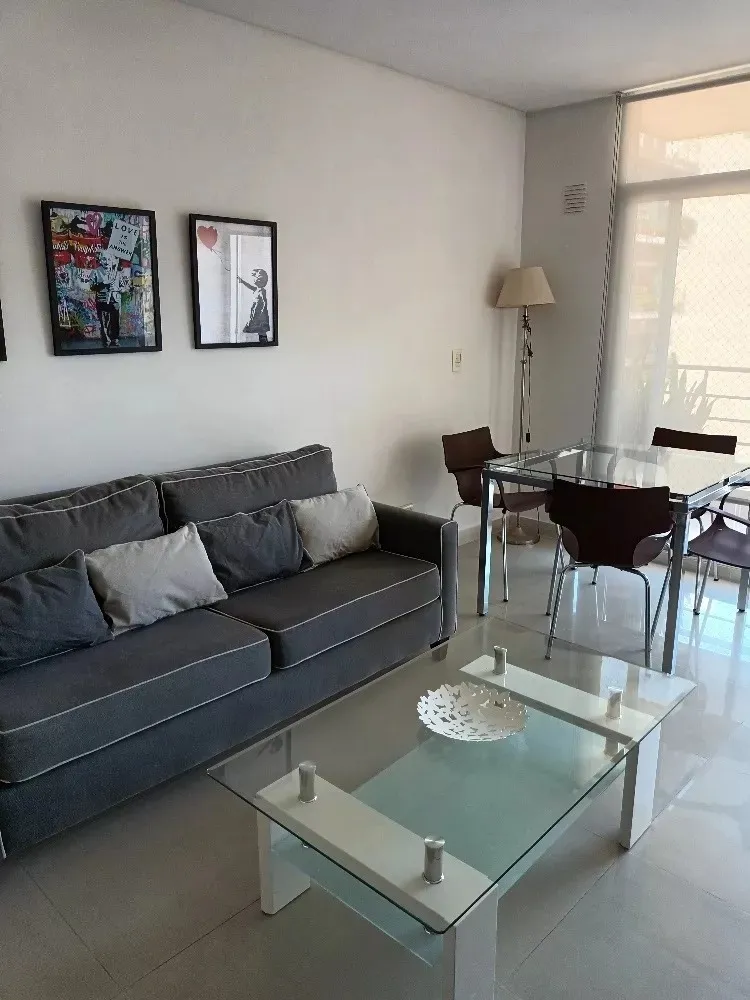 Departamento Dos Ambientes Con Balcón