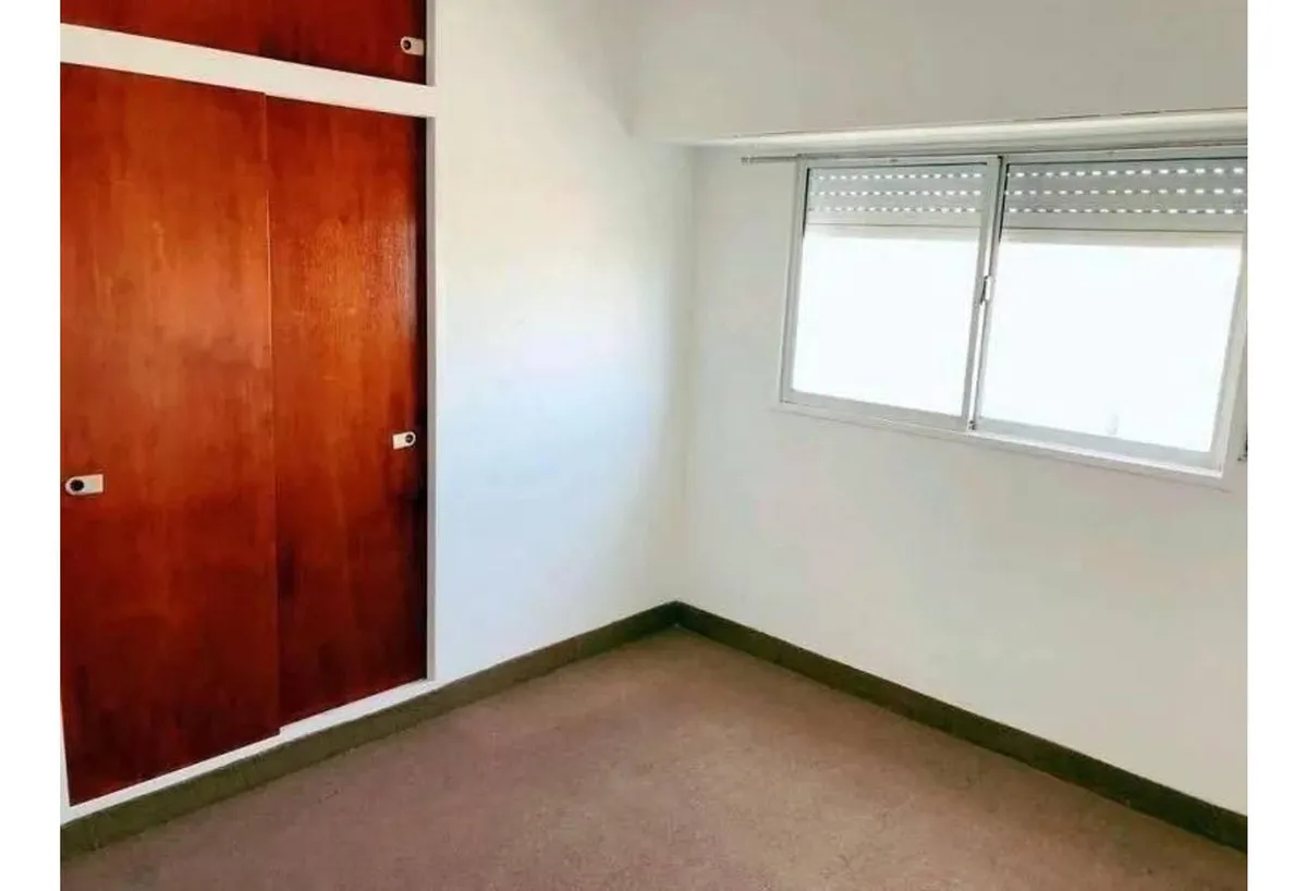 Excelente Departamento En El Parque Chacabuco.