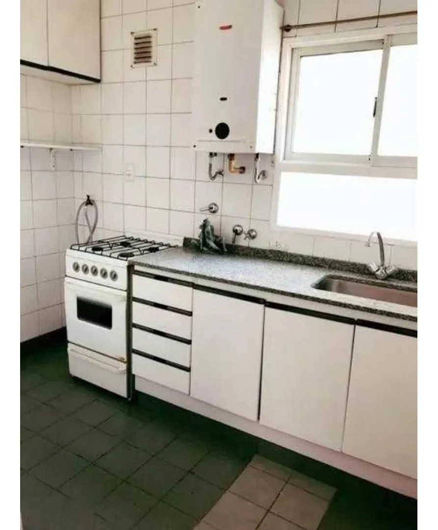 Excelente Departamento En El Parque Chacabuco.