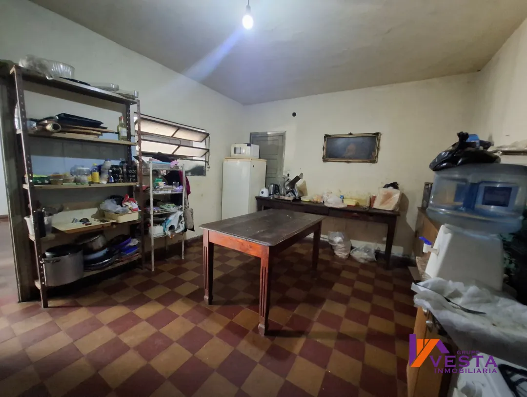 CALLE BUENOS AIRES AL 1200-CASA-VENTA-RECICLAR