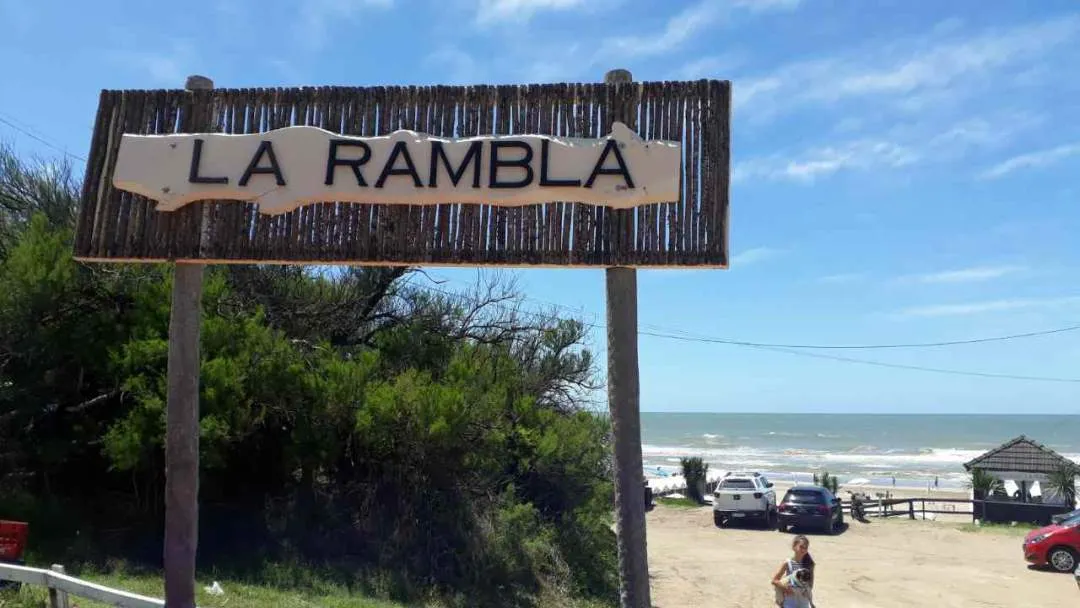 En Ostende | La Rambla  (BALNEARIO EN LA PLAYA)