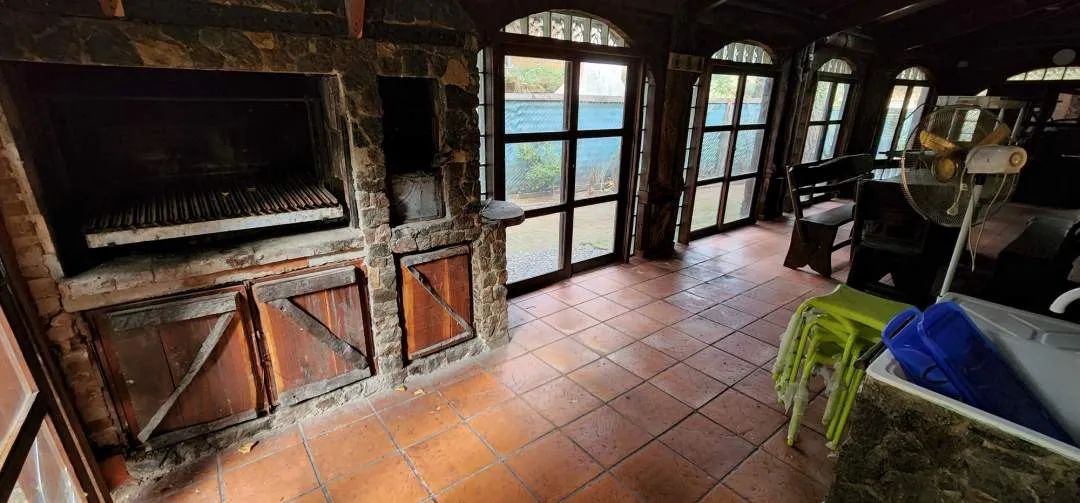Casa estilo Cabaña-Única en Lote-Gas Natural