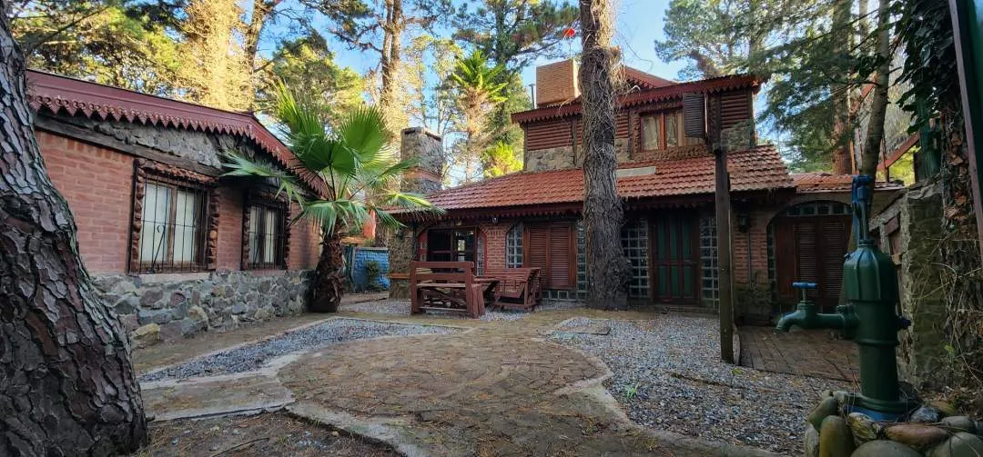 Casa estilo Cabaña-Única en Lote-Gas Natural