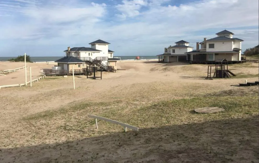 Mar de las Pampas| Dunas de las Pampas . A1 .-