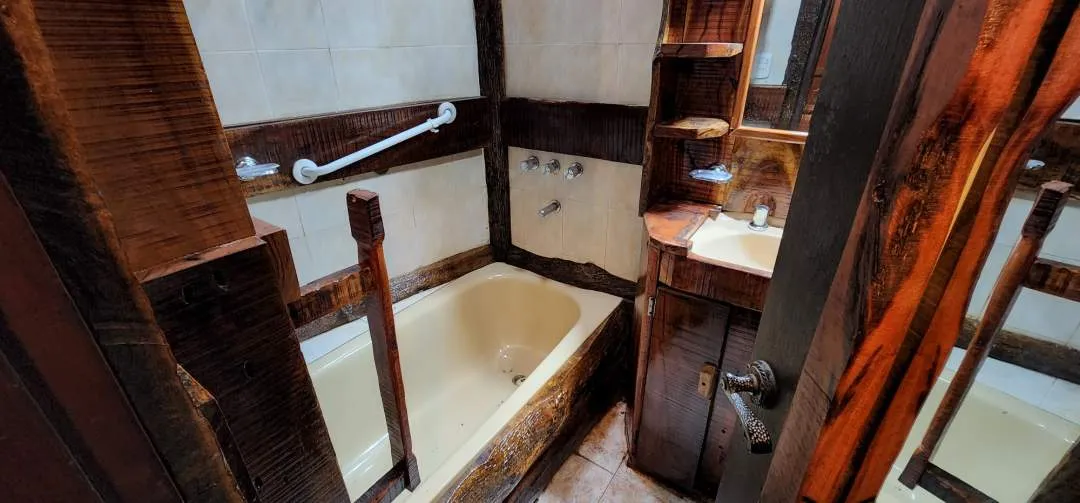 Casa estilo Cabaña-Única en Lote-Gas Natural