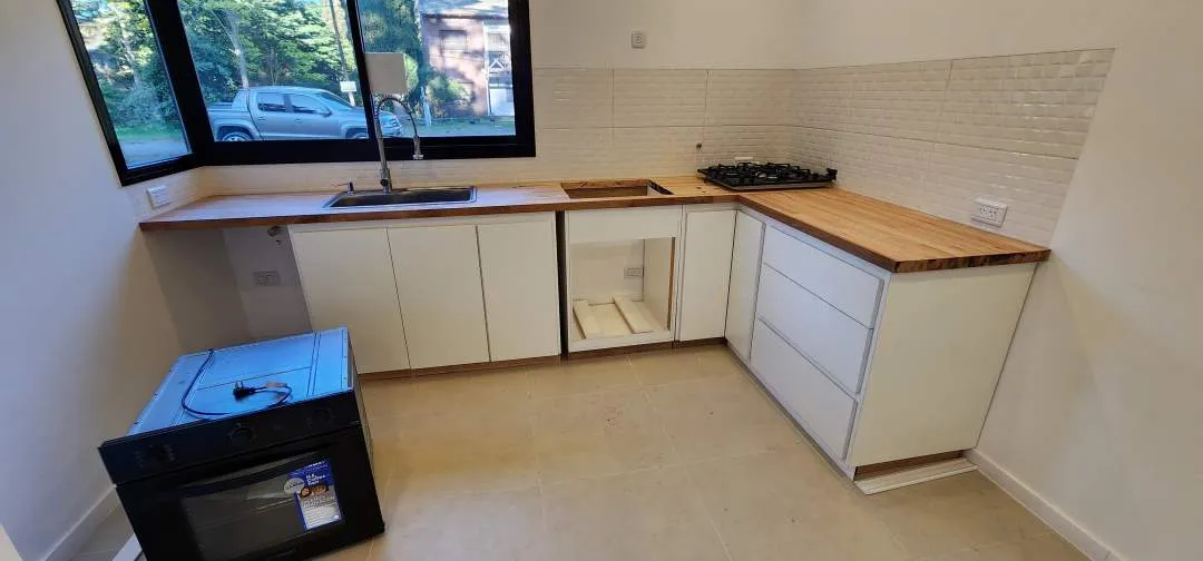 Casa Moderna 3 DORM En Costa Del Este - A ESTRENAR!