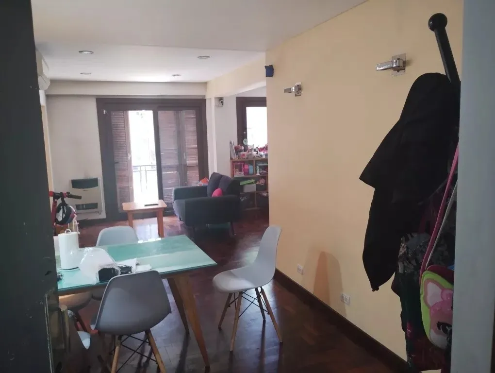 Departamento Tres Ambientes Con Balcón