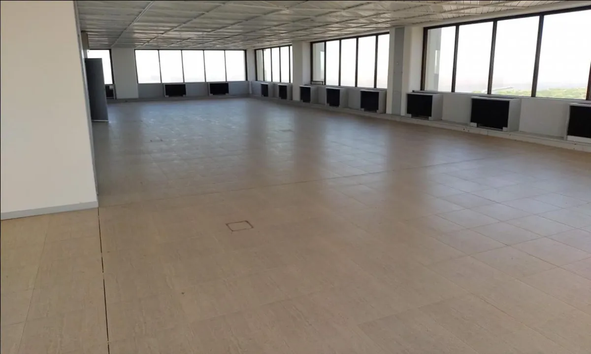 Oficina Comercial - Semipiso - Catalinas