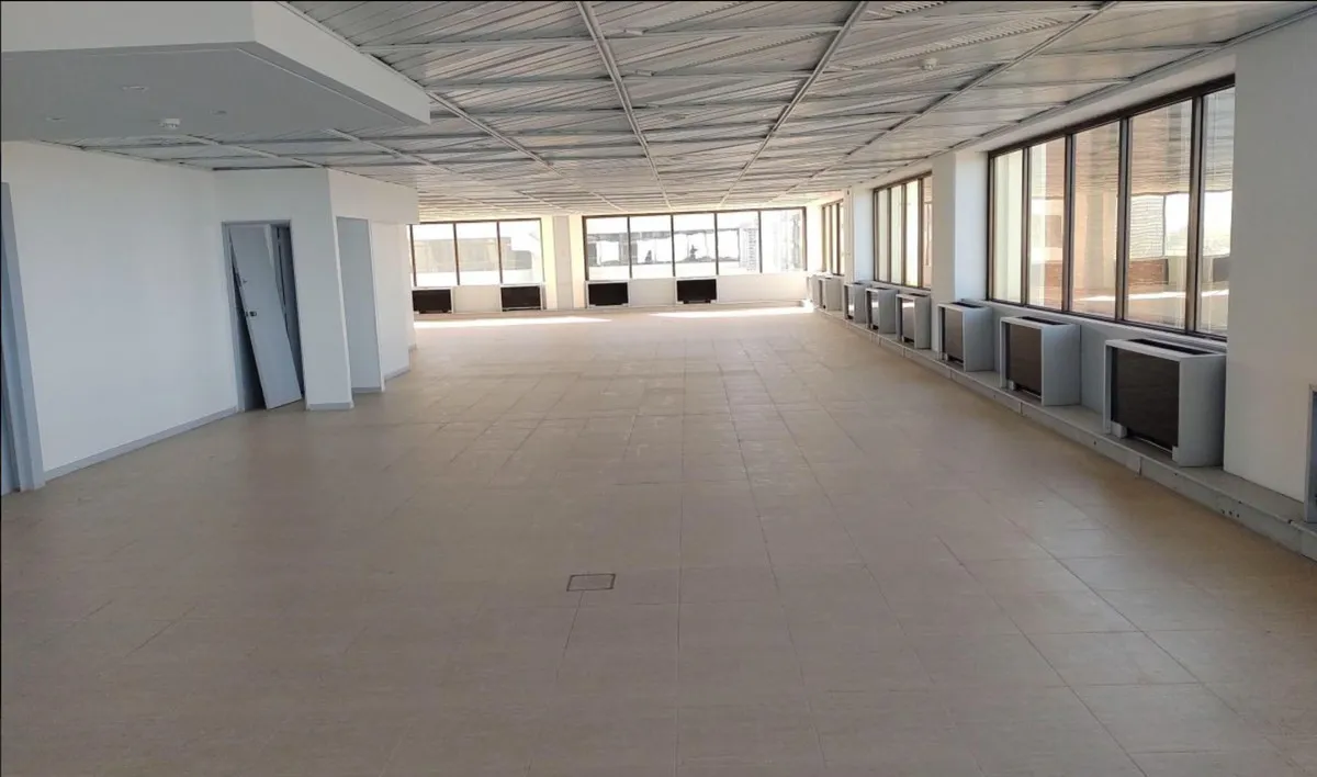 Oficina Comercial - Semipiso - Catalinas