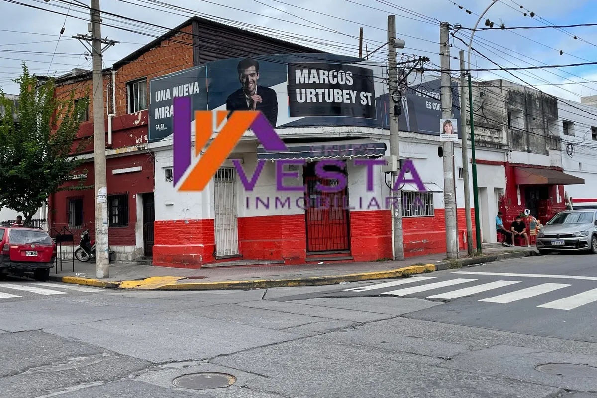 Avenida Entre Rios Al 1000-casa (ph)-venta