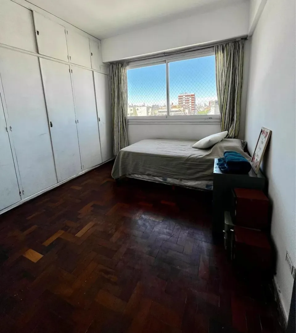 Departamento Cuatro Ambientes Con Balcón