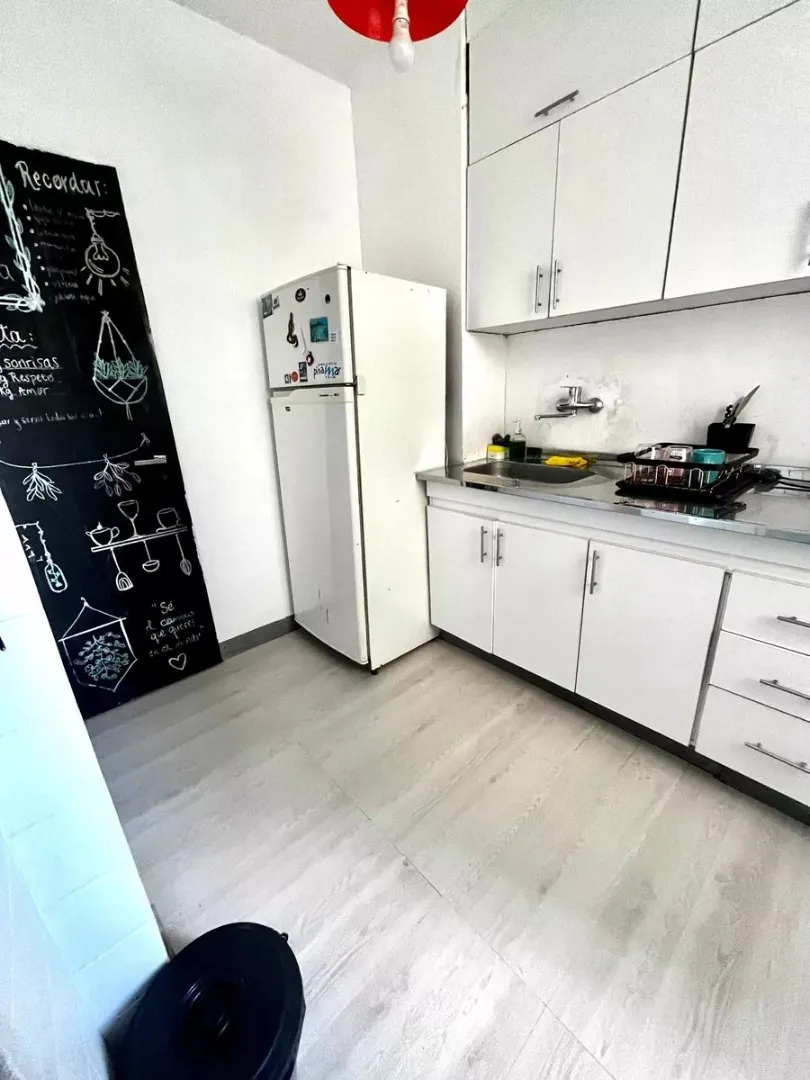Departamento Cuatro Ambientes Con Balcón