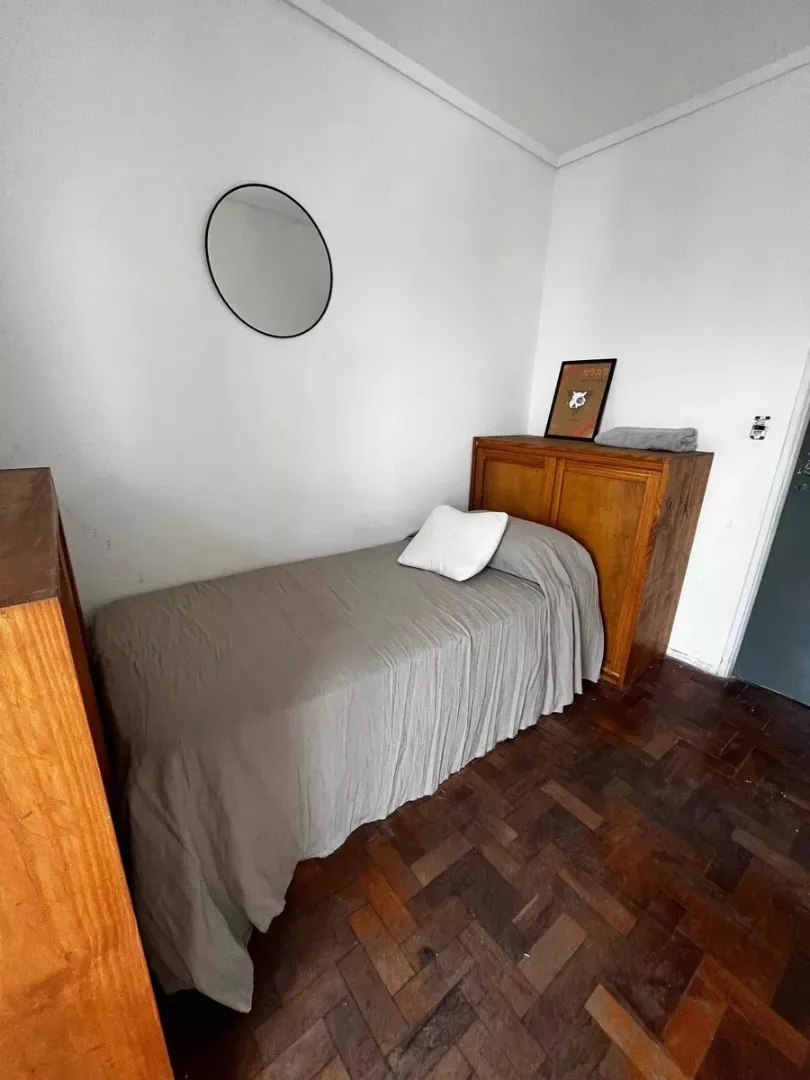 Departamento Cuatro Ambientes Con Balcón