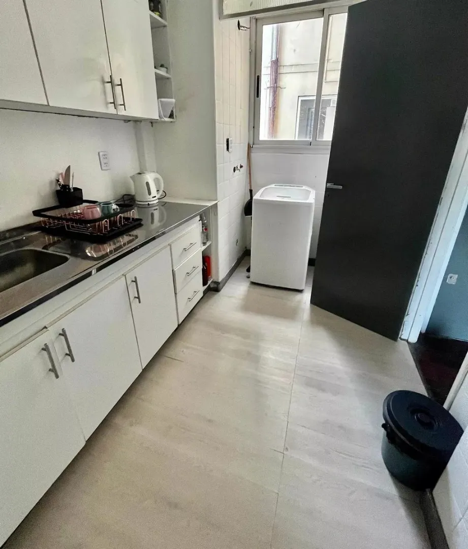 Departamento Cuatro Ambientes Con Balcón