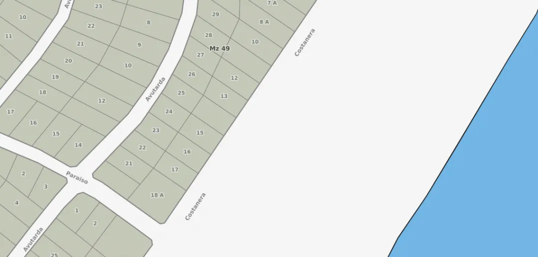 En Cariló | Casas y Lotes AL MAR!!  A1.-