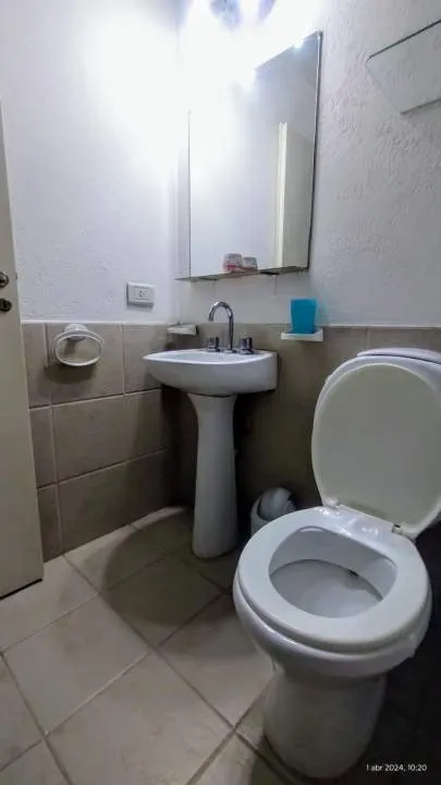 En Pinamar | Confortable dúplex con patio
