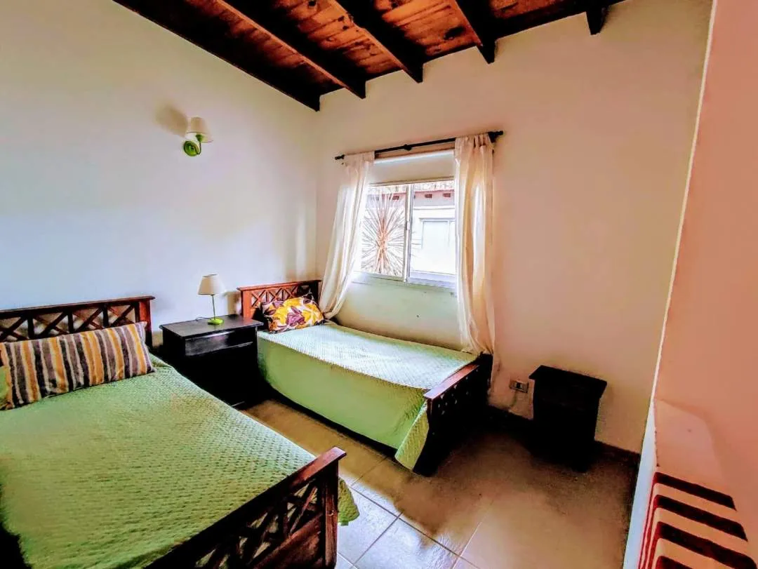 En Pinamar | Confortable dúplex con patio