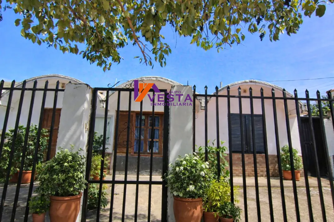 Barrio Castañares-casa-venta-zona norte