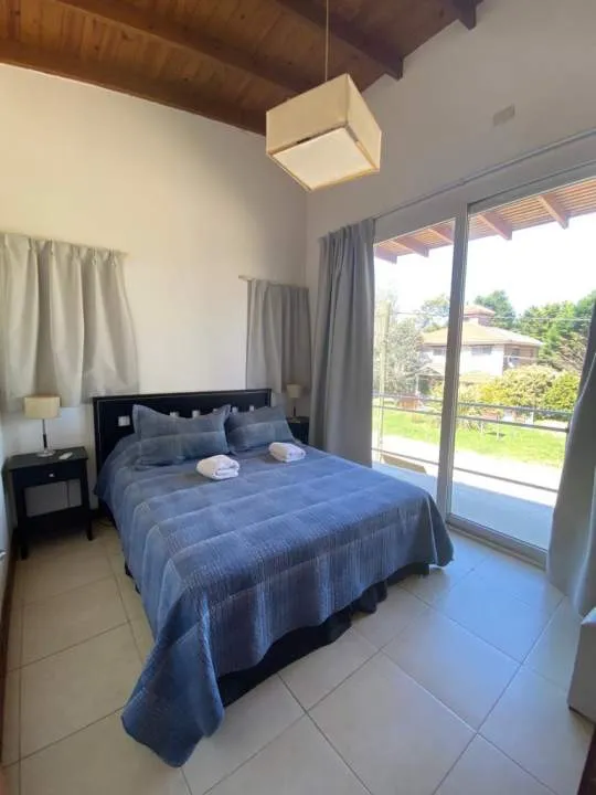 En Valeria del Mar | Dúplex a pasitos del mar! A1.- Libre de gastos.-