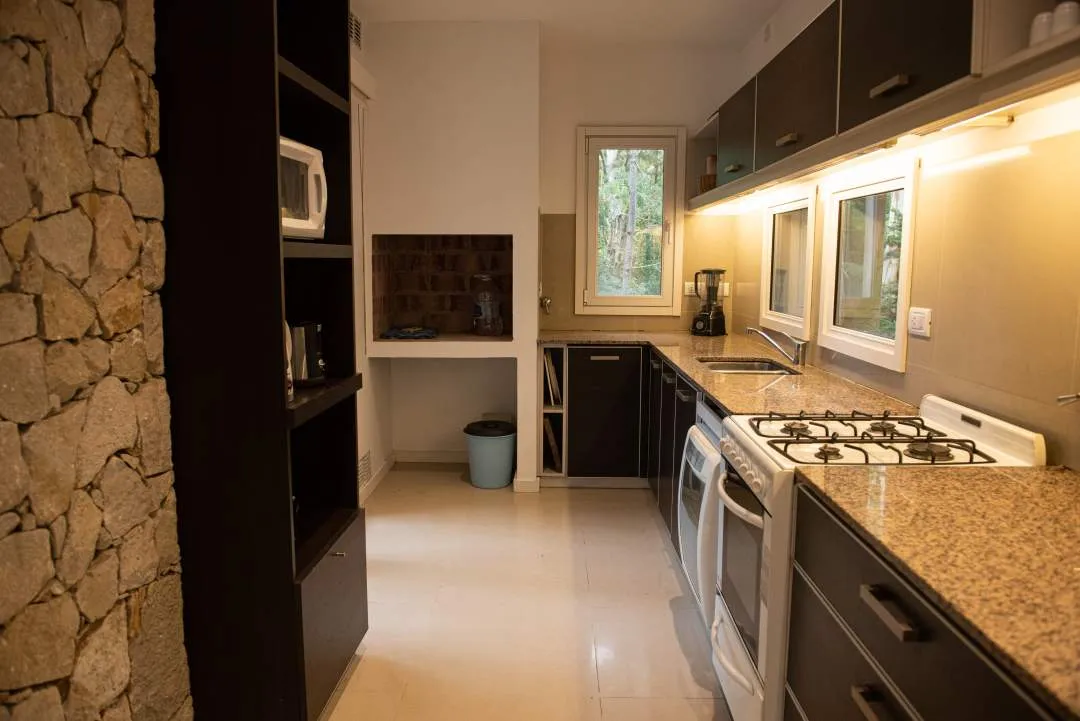 En Cariló | Casa Ñandú y Ciprés