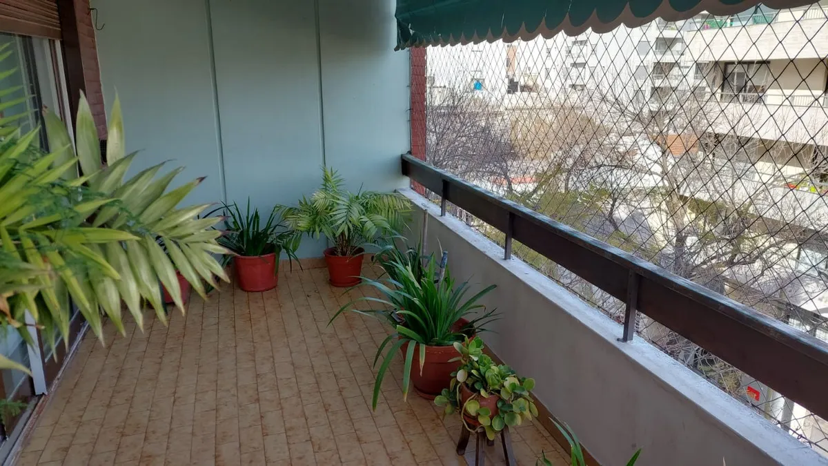 Semipiso Dos Ambientes Con Balcón Terraza