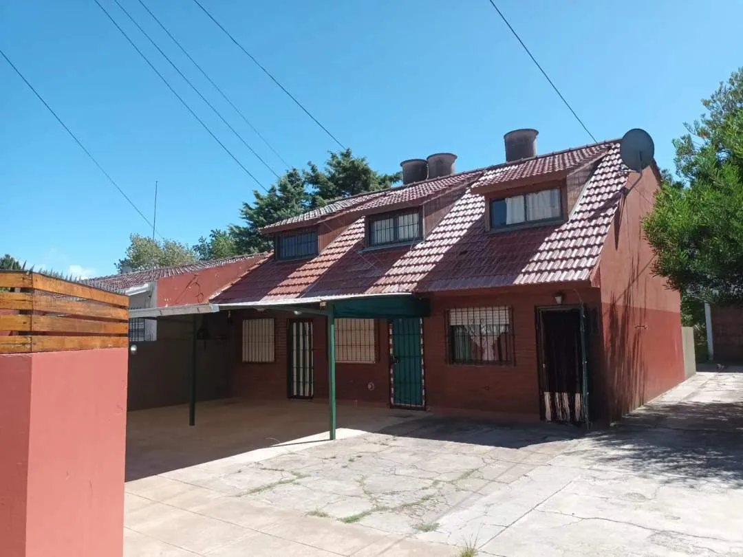 481 - VENDE DUPLEX 4 AMBIENTES