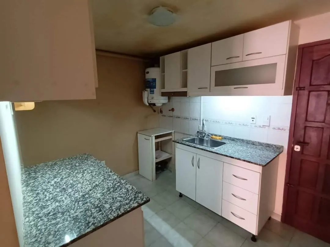481 - VENDE DUPLEX 4 AMBIENTES