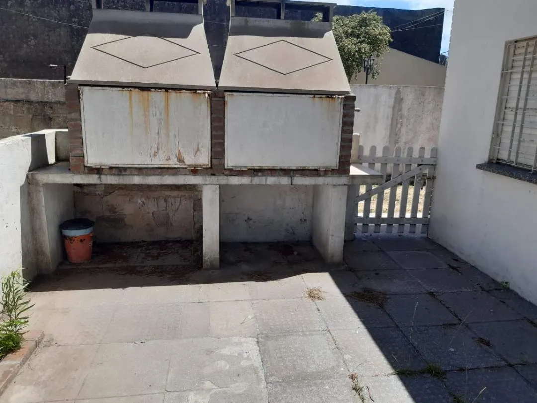 2 DEPARTAMENTOS SOBRE LOTE 13 X 37