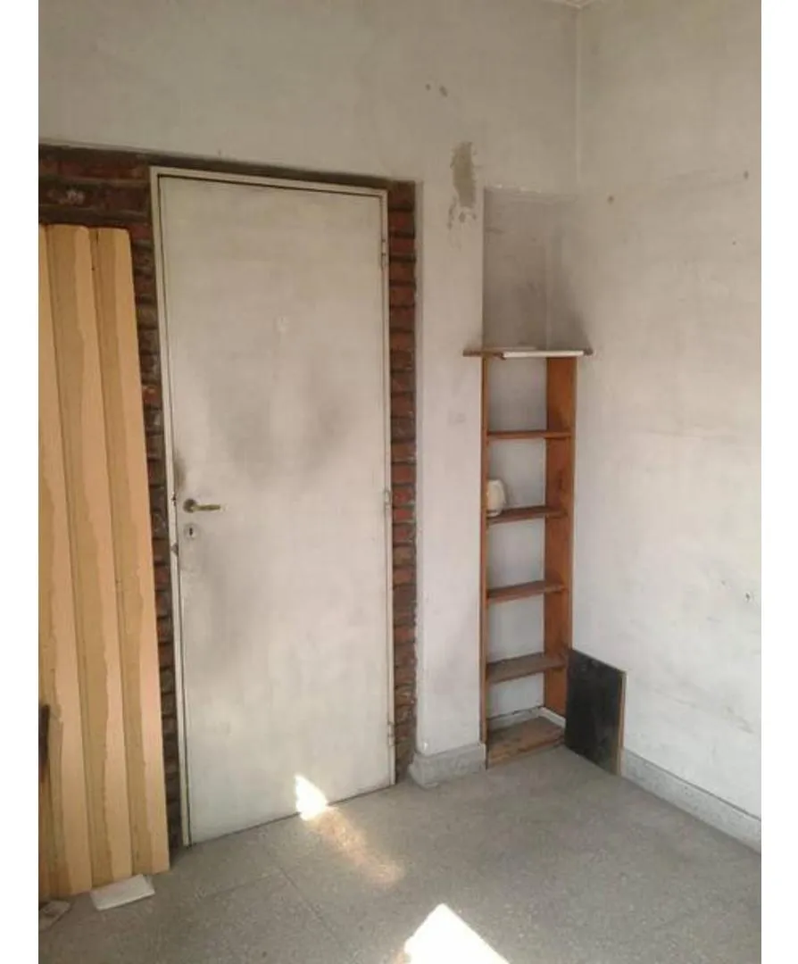 Oportunidad Oficina/deposito. Zona Pompeya