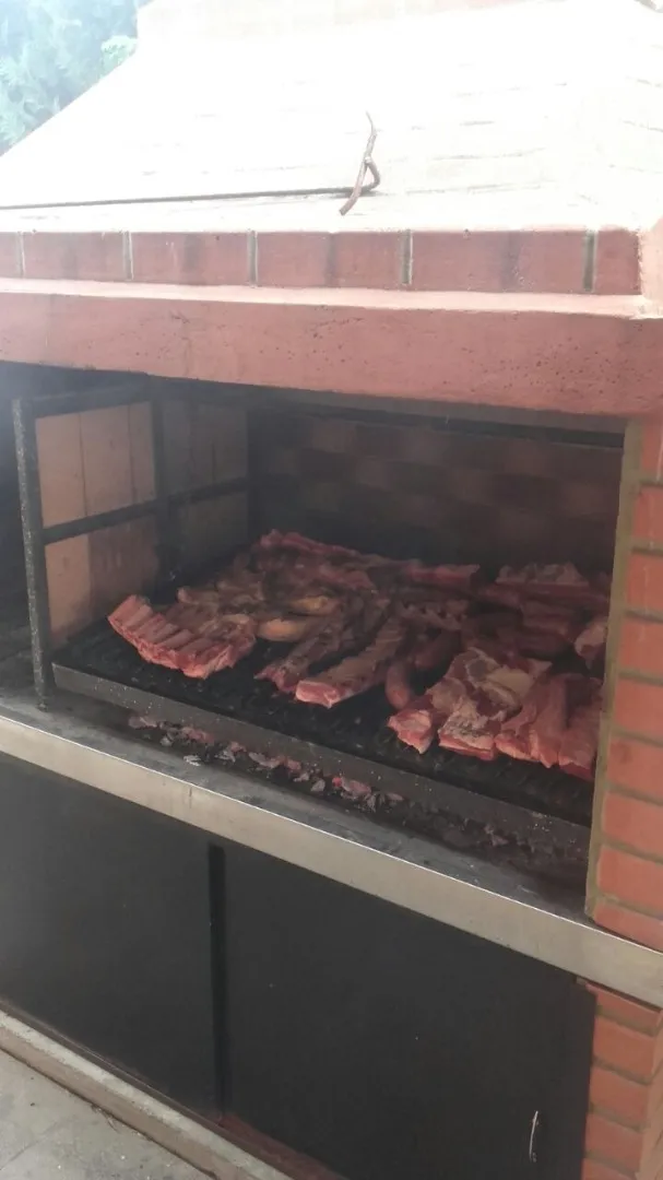 Alquiler Temporal De Chalet En Country En Pilar