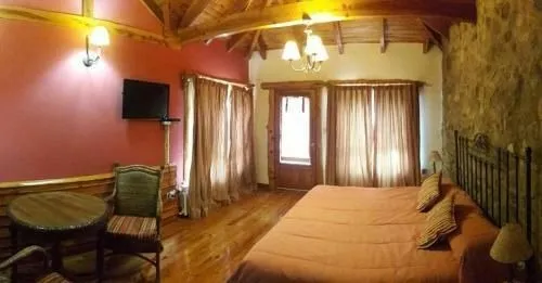 En Chubut | Hostería Frente al lago Epuyén
