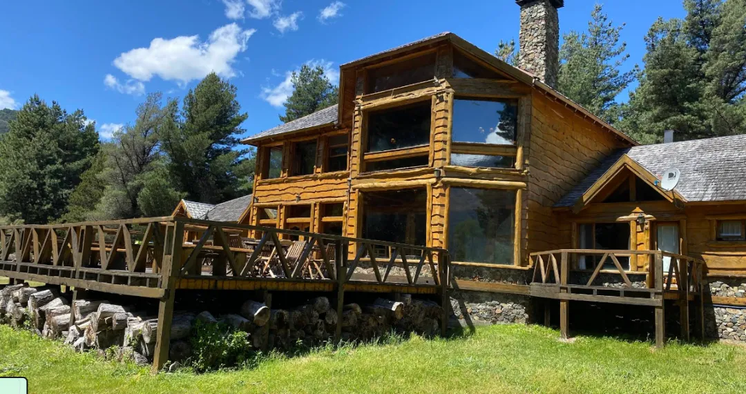 En Chubut | Hostería Frente al lago Epuyén