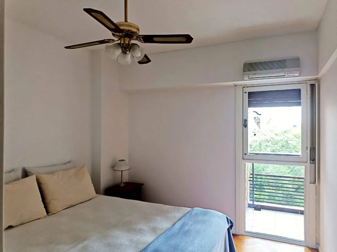 2 ambientes con cocina separada y balcon con vista abierta, seguridad 24hs.