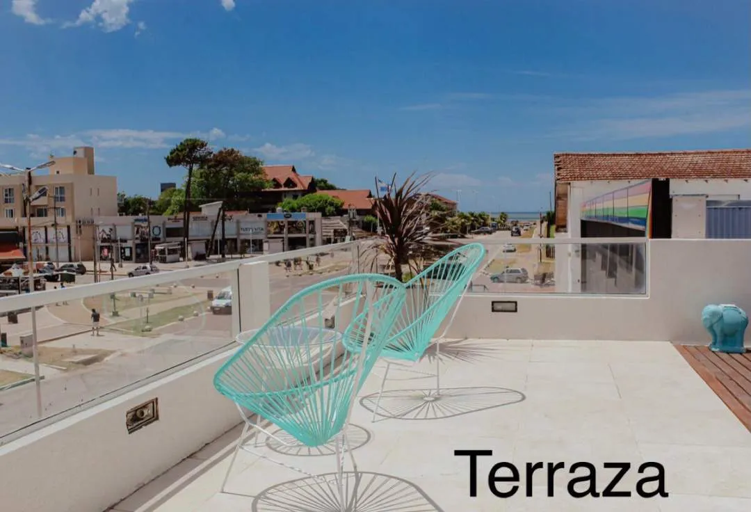 Valeria del Mar| Depto 1 Valeria sobre calle Azopardo