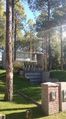 En Cariló | Pino, Confortable casa en pleno bosque! A1.-