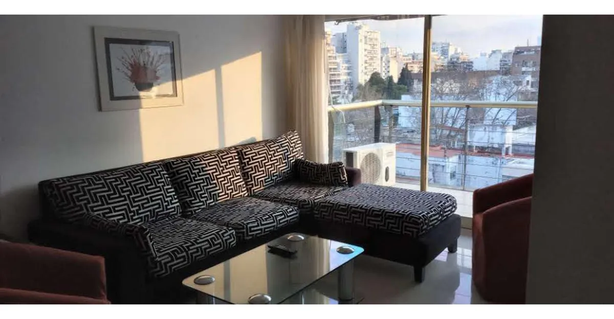 Tres Ambientes Con Balcón