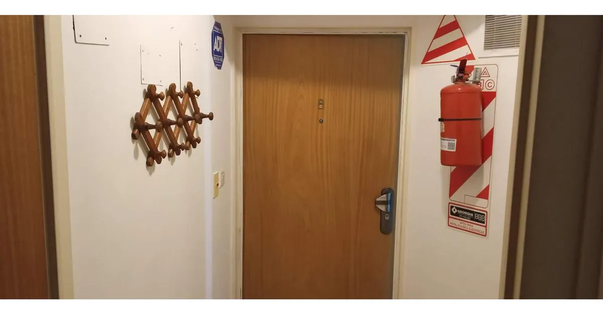 Tres Ambientes Con Balcón