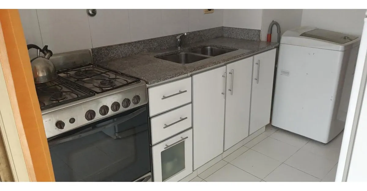 Tres Ambientes Con Balcón