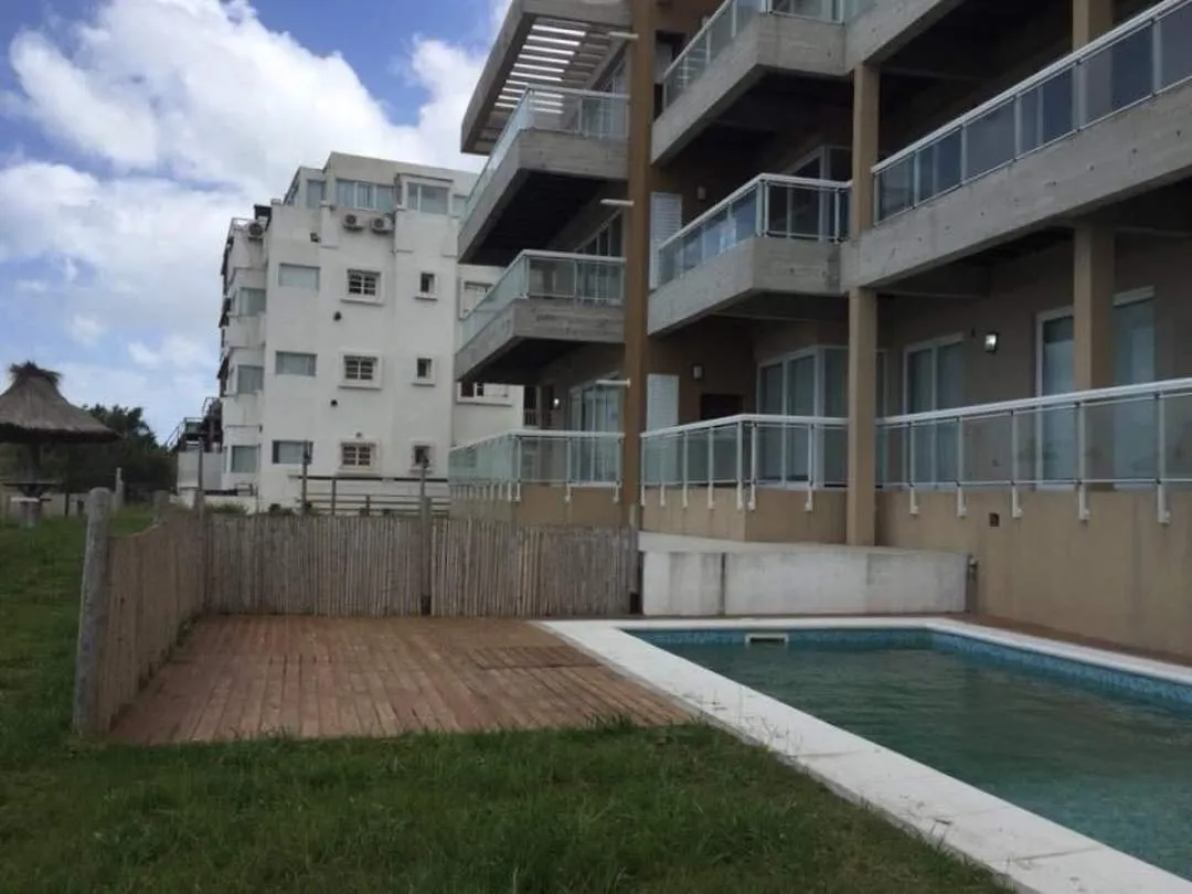 En Ostende| Departamento con salida al mar