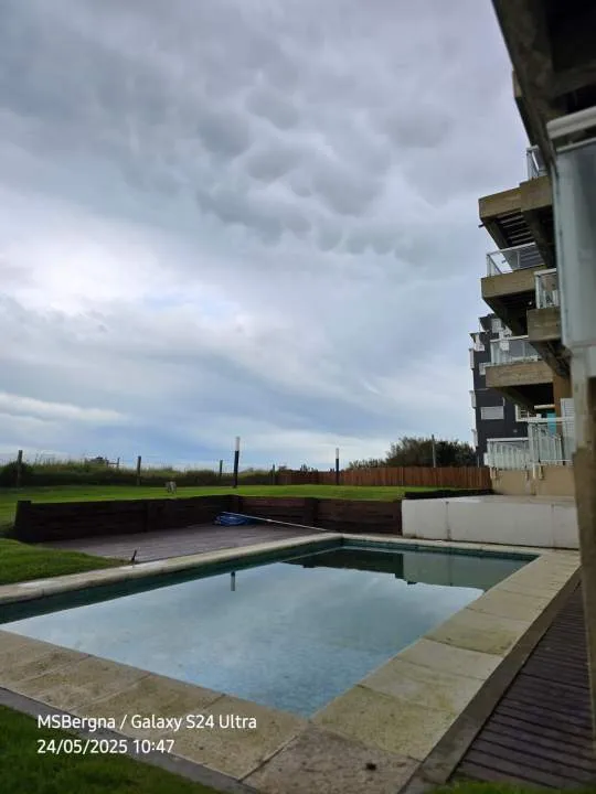 En Ostende| Departamento con salida al mar
